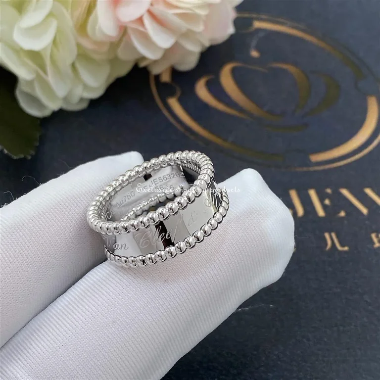 Van Cleef & Arpels VCARN32300 Perlée signature ring White gold ring 4