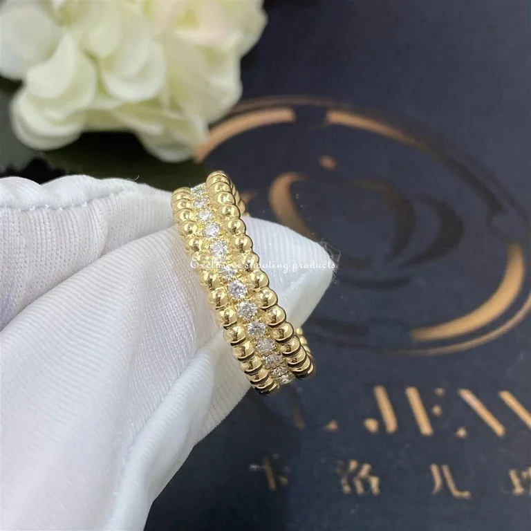 Van Cleef & Arpels VCARP4E100 Perlée diamonds ring 1 row Yellow gold Diamond ring 4