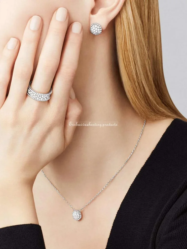 Van Cleef & Arpels VCARN9Q000 Perlée diamonds ring 3 rows White gold Diamond ring 2