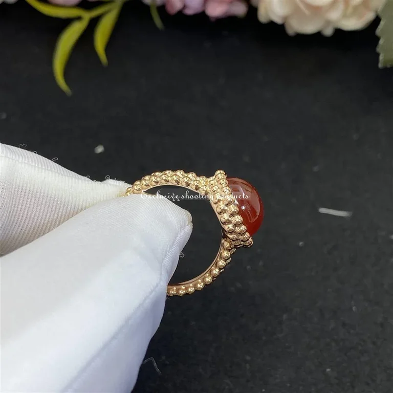 Van Cleef & Arpels VCARP4DR00 ring Perlée couleurs Rose gold Carnelian ring 6