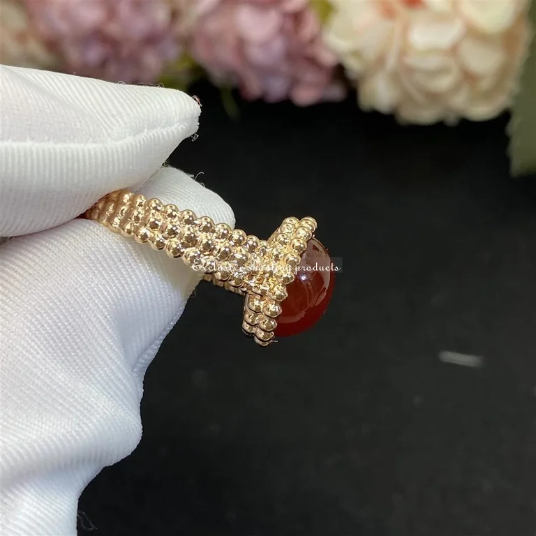 Van Cleef & Arpels VCARP4DR00 ring Perlée couleurs Rose gold Carnelian ring 4