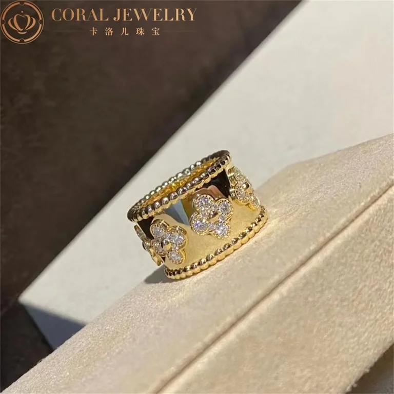Van Cleef & Arpels VCARO3Y700 ring Perlée clovers Yellow gold Diamond ring 3