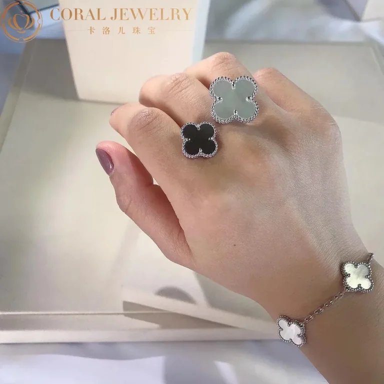 Van Cleef & Arpels VCARN05600 ring Magic Alhambra Between the Finger ring White gold Mother-of-pearl ring 3