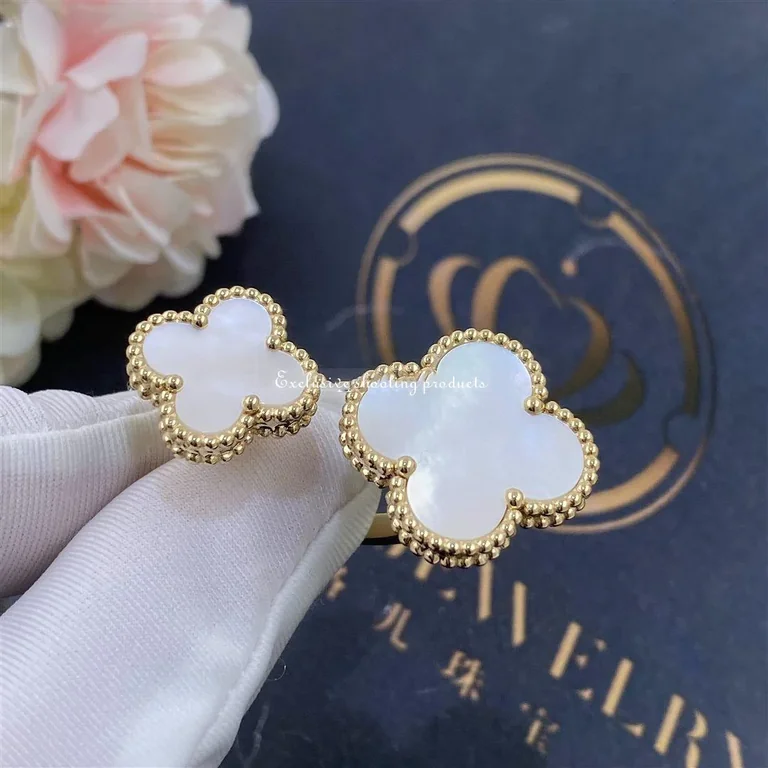 Van Cleef & Arpels VCARN05500 ring Magic Alhambra Between the Finger ring Yellow gold Mother-of-pearl ring 7