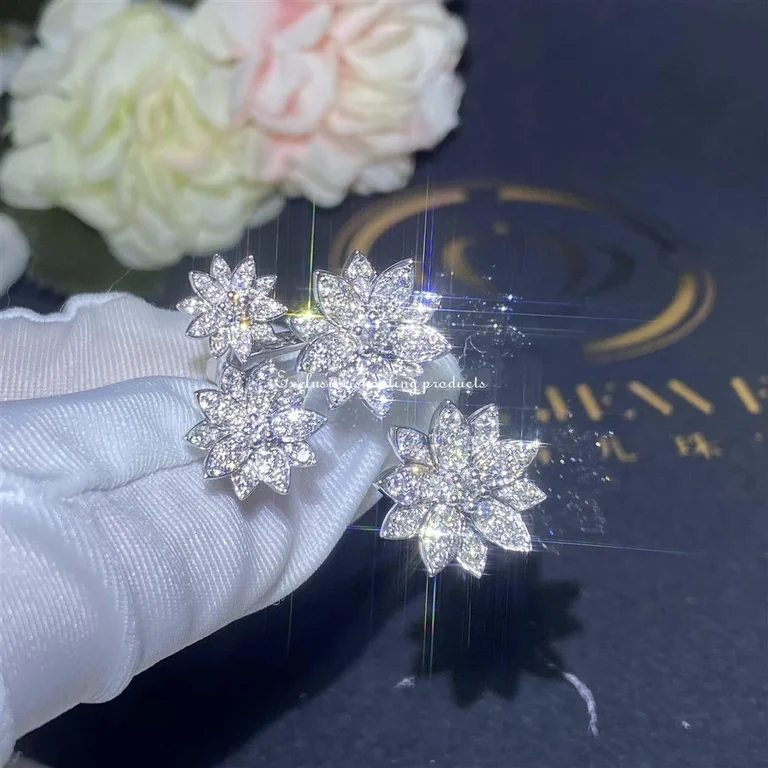 Van Cleef & Arpels VCARP7TF00 Lotus Between the Finger ring 4 flowers White gold Diamond ring 3