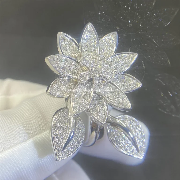 Van Cleef & Arpels VCARP1ND00 Lotus Between the Finger Ring White gold Diamond Ring 7
