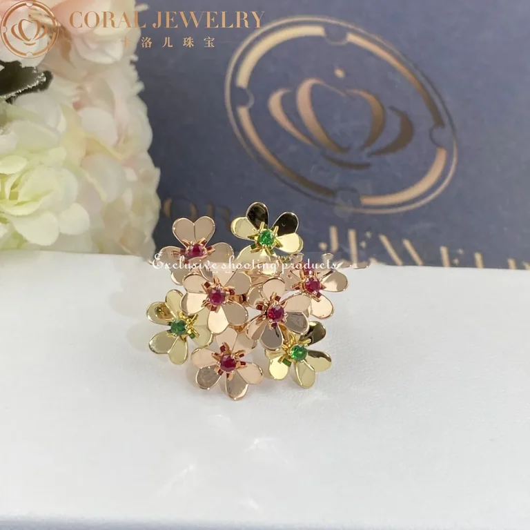 Van Cleef & Arpels VCARP7SE00 Frivole ring 8 flowers Rose gold Emerald Ruby ring 9
