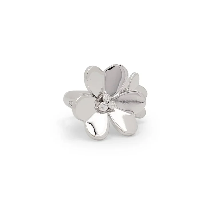 Van Cleef & Arpels Ring Frivole Between the Finger Ring White gold Diamond Ring 8