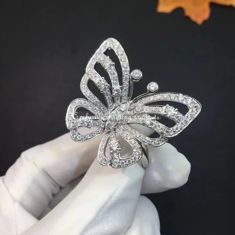 Van Cleef & Arpels VCARA13500 Flying Butterfly Between the Finger ring White gold Diamond ring 6