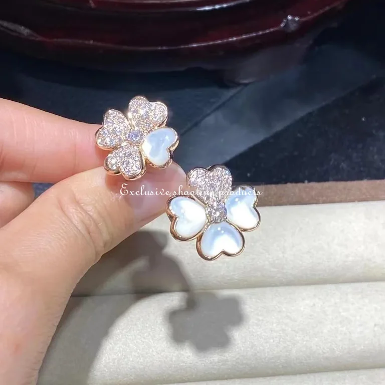 Van Cleef & Arpels VCARO55100 Cosmos Between the Finger ring Rose gold Diamond Mother-of-pearl ring 6