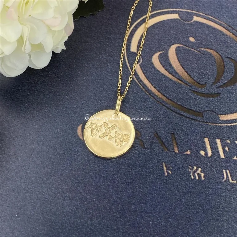 Van Cleef & Arpels VCARP7SV00 Zodiaque medal Geminorum (Gemini) 2