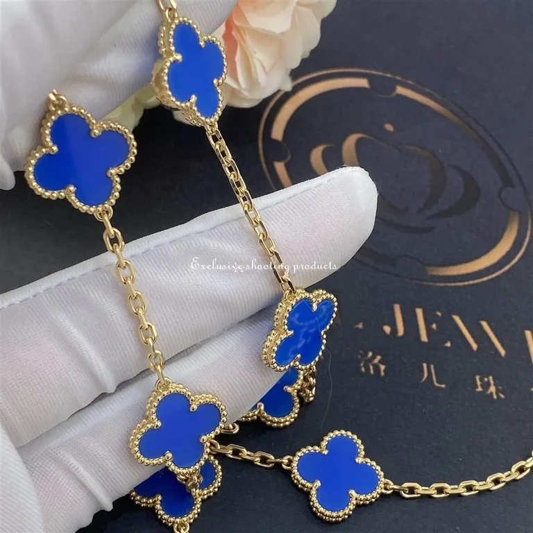 Van Cleef & Arpels VCARP34800 Vintage Alhambra Necklace 10 Motifs Yellow Gold Agate Necklace 4