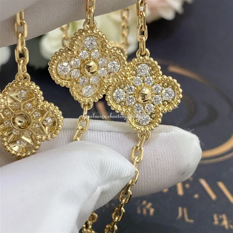 Van Cleef & Arpels VCARO9J400 Vintage Alhambra Necklace 10 Motifs Yellow Gold Diamond Malachite Necklace 6
