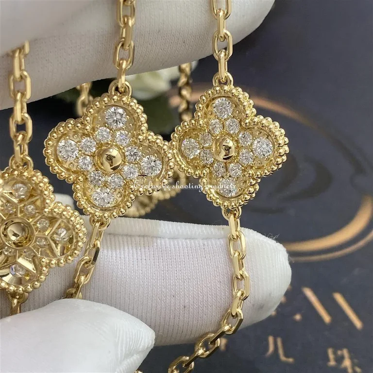 Van Cleef & Arpels VCARO9J400 Vintage Alhambra Necklace 10 Motifs Yellow Gold Diamond Malachite Necklace 5