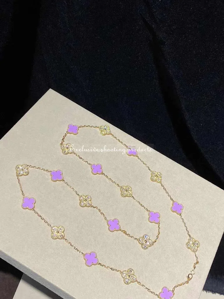 Van Cleef & Arpels VCARP0Y600 Vintage Alhambra long necklace 20 motifs Dubaï Mall Edition necklace 7