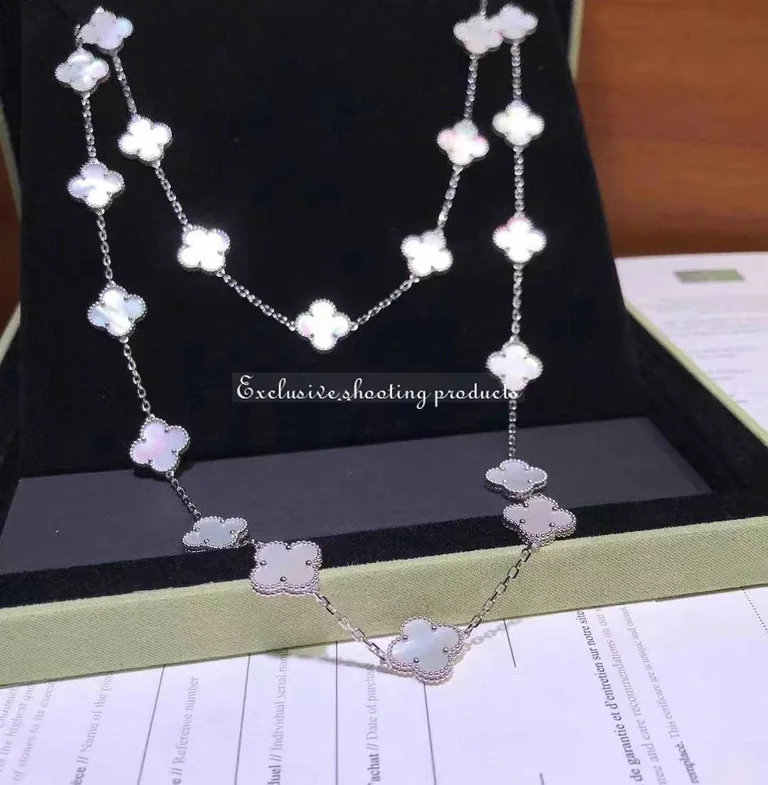 Van Cleef & Arpels VCARF48800 Vintage Alhambra long necklace 20 motifs White gold Mother-of-pearl necklace 10