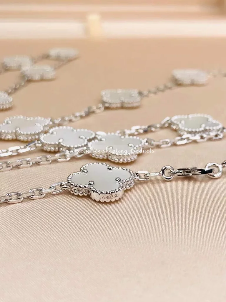 Van Cleef & Arpels VCARF48800 Vintage Alhambra long necklace 20 motifs White gold Mother-of-pearl necklace 5