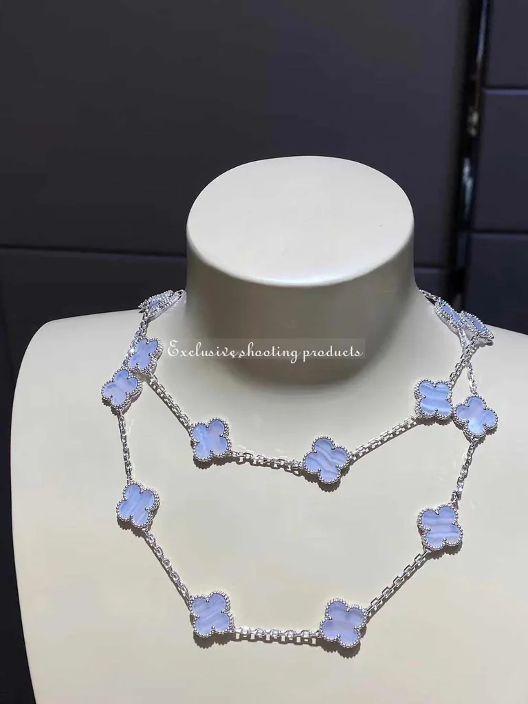 Van Cleef & Arpels VCARD80900 Vintage Alhambra long necklace 20 motifs White gold Chalcedony necklace 2