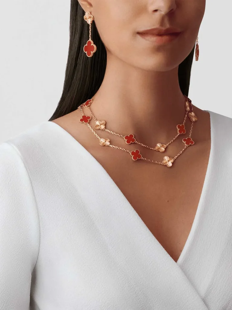 Van Cleef & Arpels VCARP7RO00 Vintage Alhambra long necklace 20 motifs Rose gold Carnelian 15