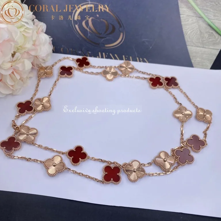 Van Cleef & Arpels VCARP7RO00 Vintage Alhambra long necklace 20 motifs Rose gold Carnelian 4