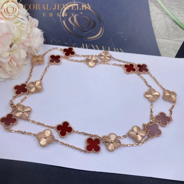 Van Cleef & Arpels VCARP7RO00 Vintage Alhambra long necklace 20 motifs Rose gold Carnelian 3