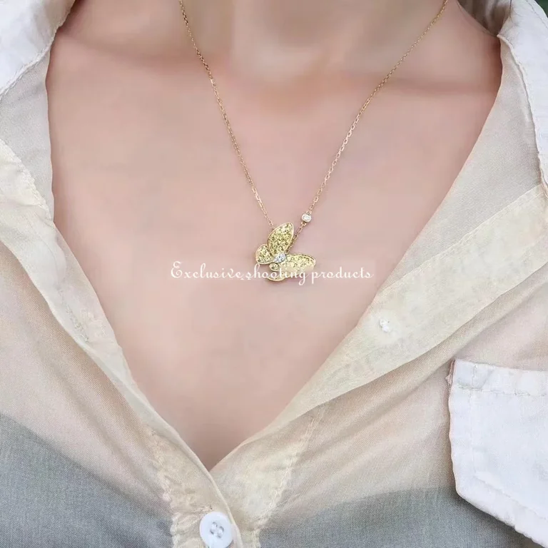 Van Cleef & Arpels VCARO3M300 Two Butterfly pendant Yellow gold Diamond Sapphire Necklace 6
