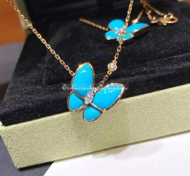 Van Cleef & Arpels VCARP7UP00 Two Butterfly pendant Yellow gold Diamond Turquoise Necklace 18