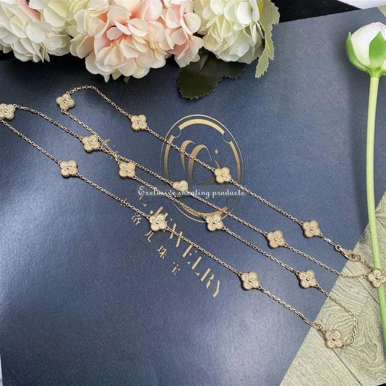 Van Cleef & Arpels VCARO8DG00-yg Sweet Alhambra Long Necklace 16 Motifs Yellow Gold 15