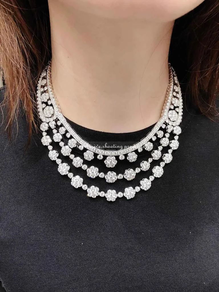 Van Cleef & Arpels VCARP39500 Snowflake transformable necklace Platinum Diamond 3