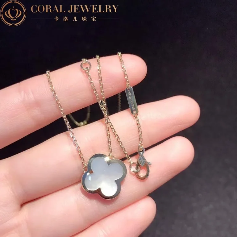 Van Cleef & Arpels VCARA39700 Pure Alhambra pendant Yellow gold Mother-of-pearl Necklace 3