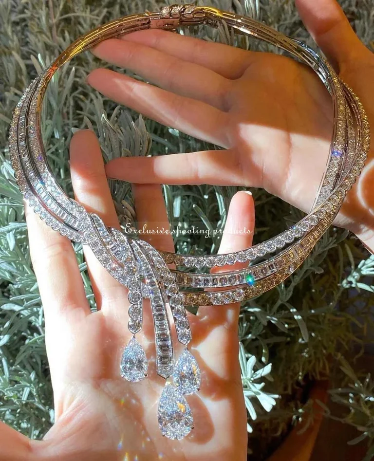 Van Cleef & Arpels Necklace Quatre Contes De Grimm Rubans De Princesse Necklace 6