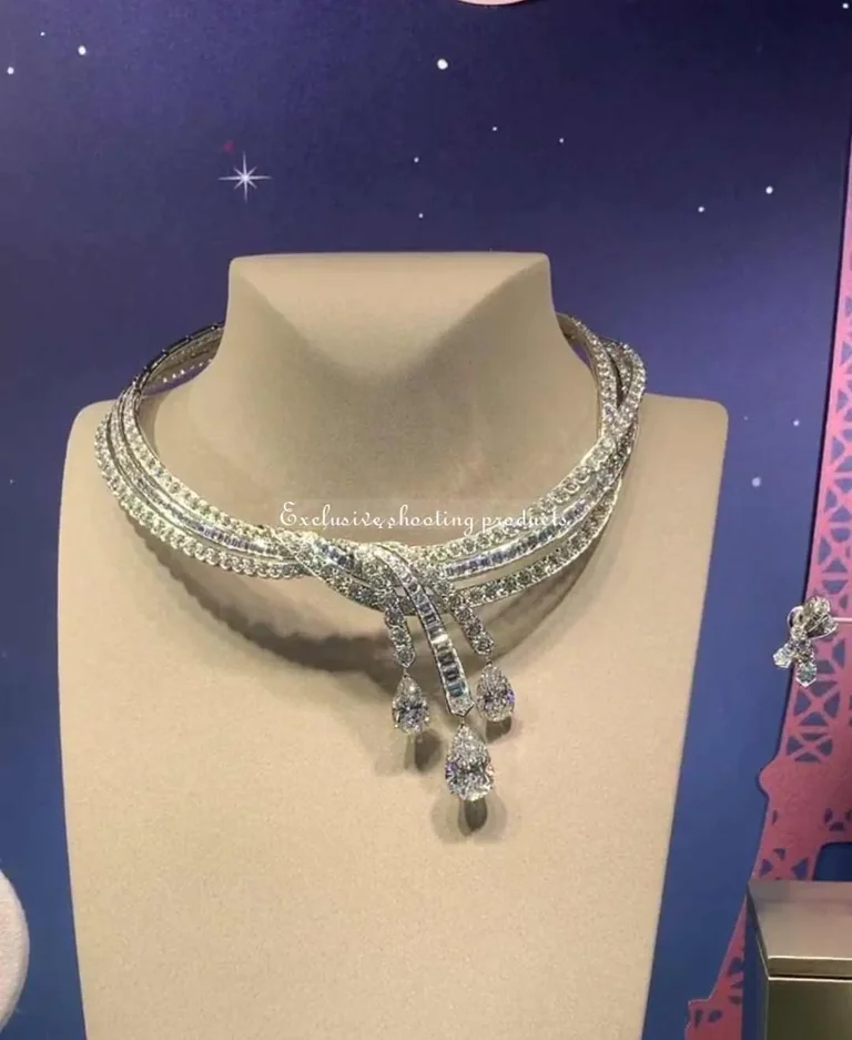 Van Cleef & Arpels Necklace Quatre Contes De Grimm Rubans De Princesse Necklace 5