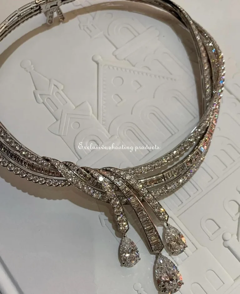 Van Cleef & Arpels Necklace Quatre Contes De Grimm Rubans De Princesse Necklace 2