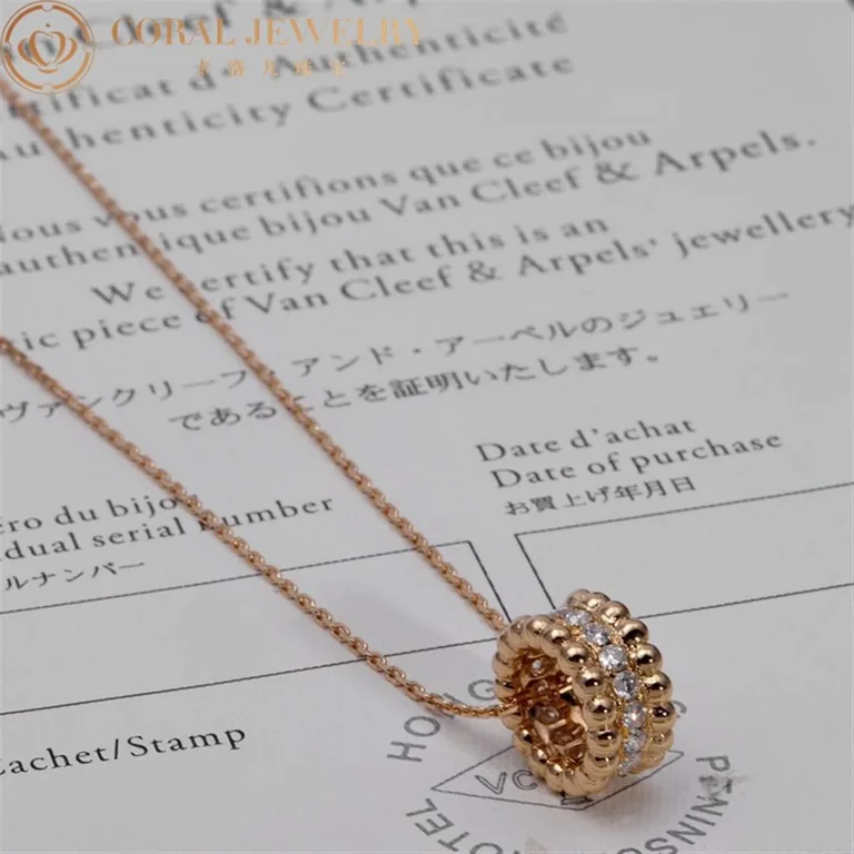 Van Cleef & Arpels VCARO25000 Perlée diamonds pendant Rose gold 2