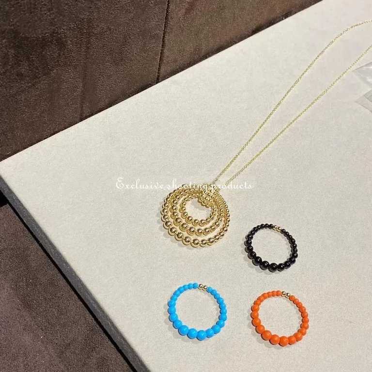 Van Cleef & Arpels VCARP4DL00 Perlée couleurs transformable long necklace Yellow gold Necklace 3