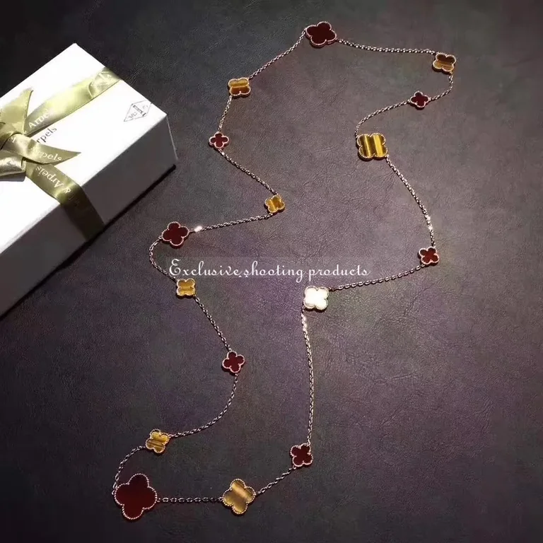 Van Cleef & Arpels VCARN5JO00 Magic Alhambra long necklace 16 motifs Yellow gold Carnelian Tiger Eye necklace 4