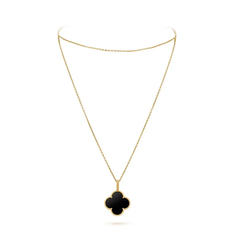 Van Cleef & Arpels VCARO49M00 Magic Alhambra long necklace 1 motif Yellow gold Onyx necklace 2