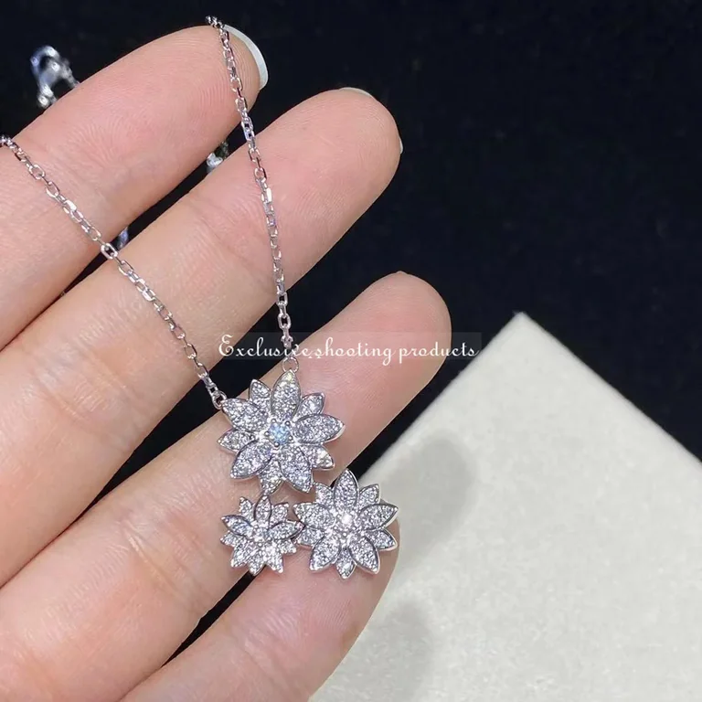 Van Cleef & Arpels VCARP7TG00 Lotus pendant 3 flowers White gold Diamond Necklace 4