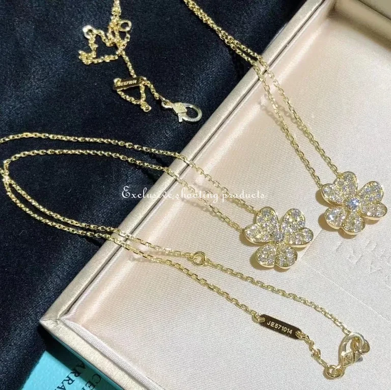 Van Cleef & Arpels VCARP2V100 Frivole pendant small model Yellow gold Diamond Necklace 3