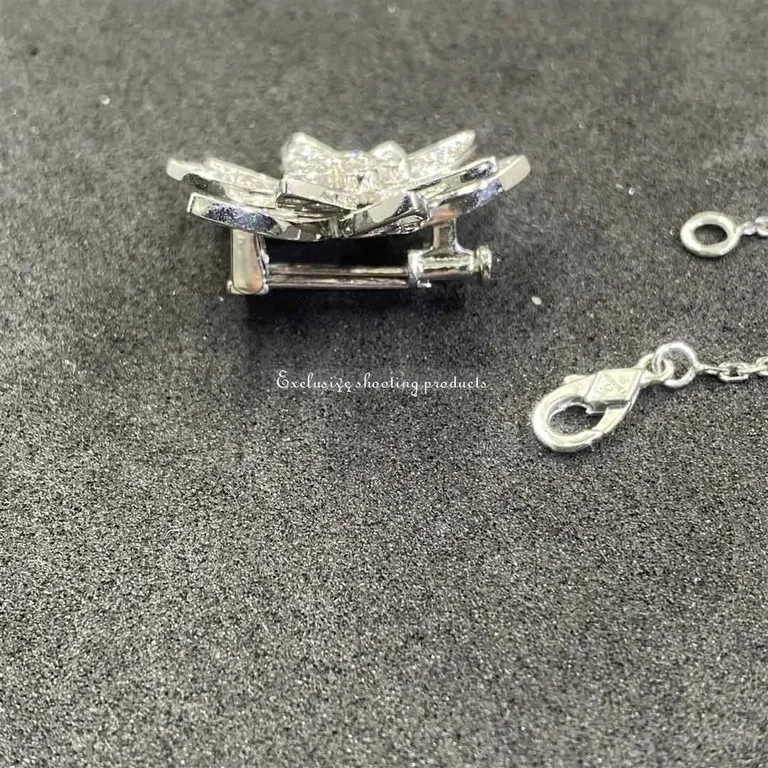 Van Cleef & Arpels VCARO6P800 Lotus clip pendant medium model White gold Diamond Necklace 1