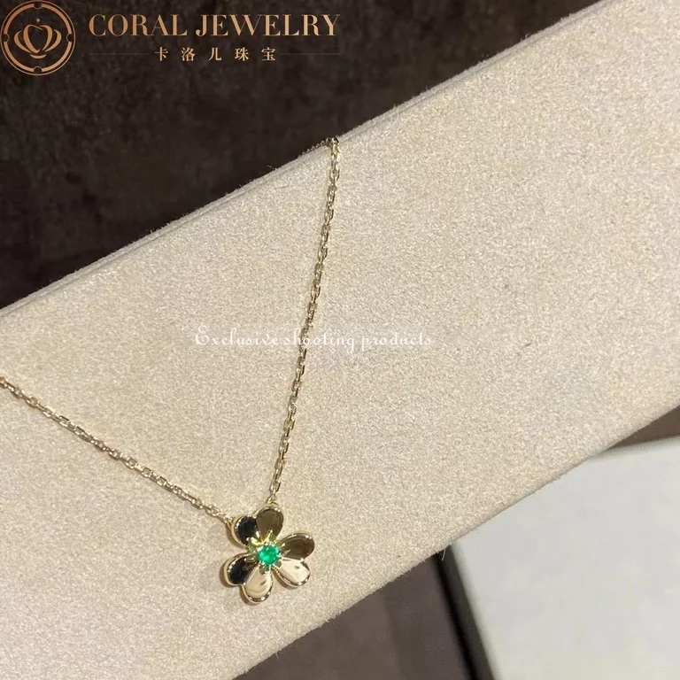 Van Cleef & Arpels VCARP7SB00 Frivole pendant mini model Yellow gold Emerald Necklace 8
