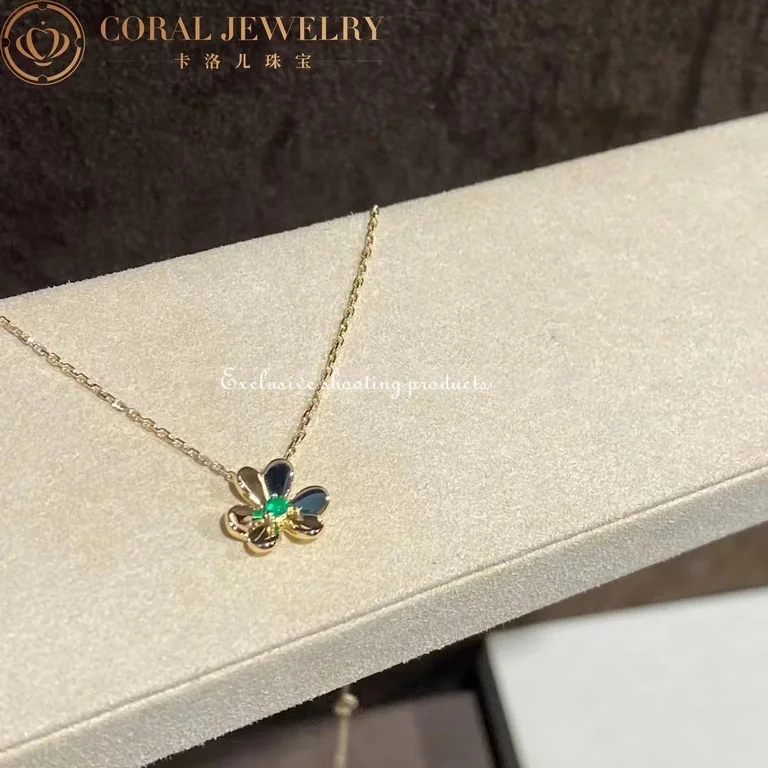 Van Cleef & Arpels VCARP7SB00 Frivole pendant mini model Yellow gold Emerald Necklace 6