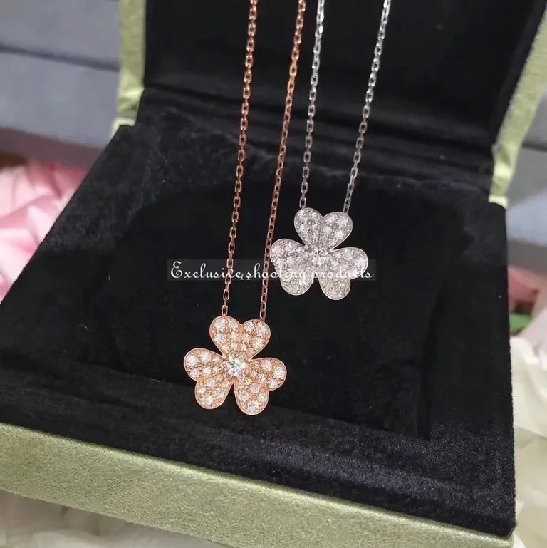 Van Cleef & Arpels VCARP7RL00 Frivole pendant small model Rose gold Diamond Necklace 2