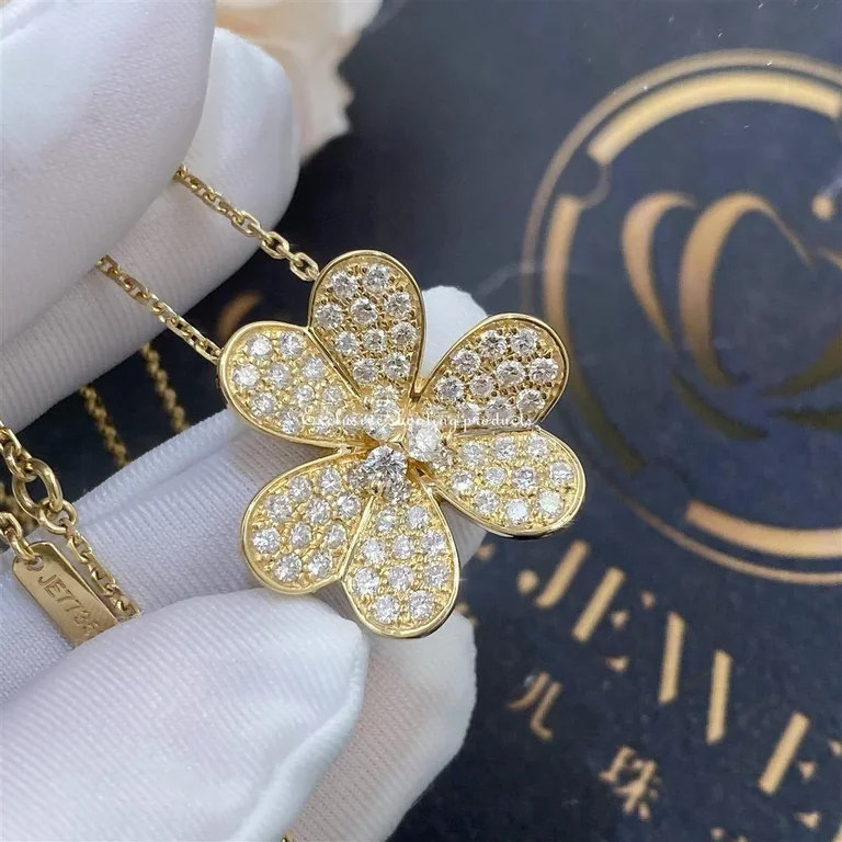 Van Cleef & Arpels VCARP0J700 Frivole pendant large model Yellow gold Diamond Necklace 8