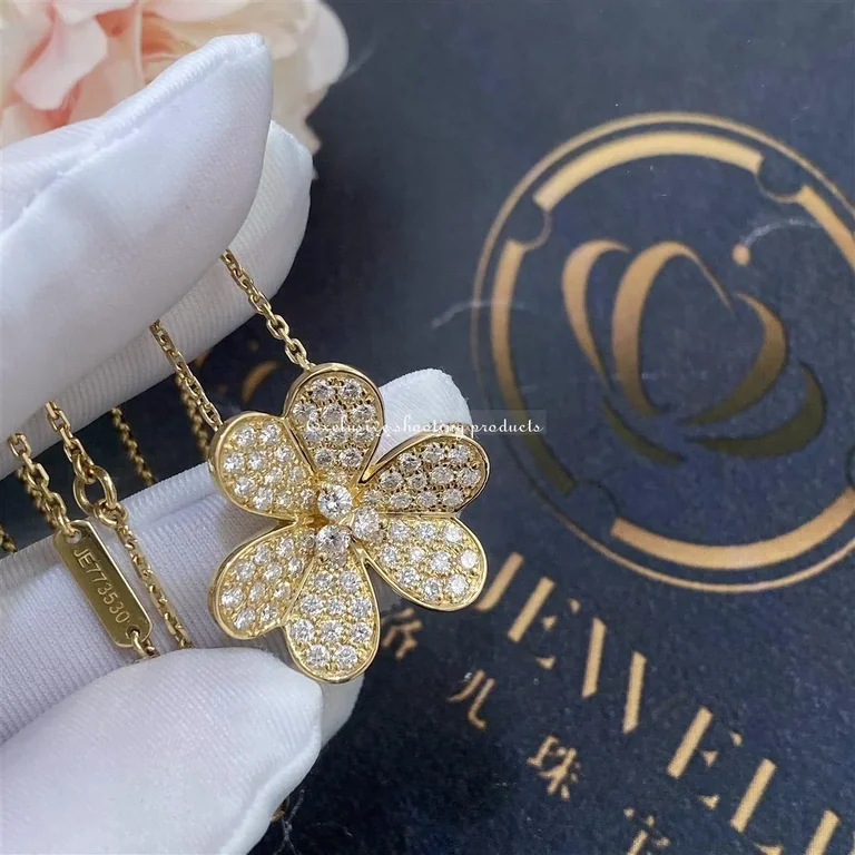 Van Cleef & Arpels VCARP0J700 Frivole pendant large model Yellow gold Diamond Necklace 3