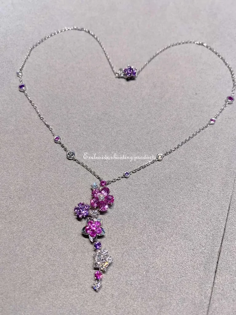Van Cleef & Arpels Folie des Prés VCARP05L00 pendant White gold Diamond Sapphire Necklace 8
