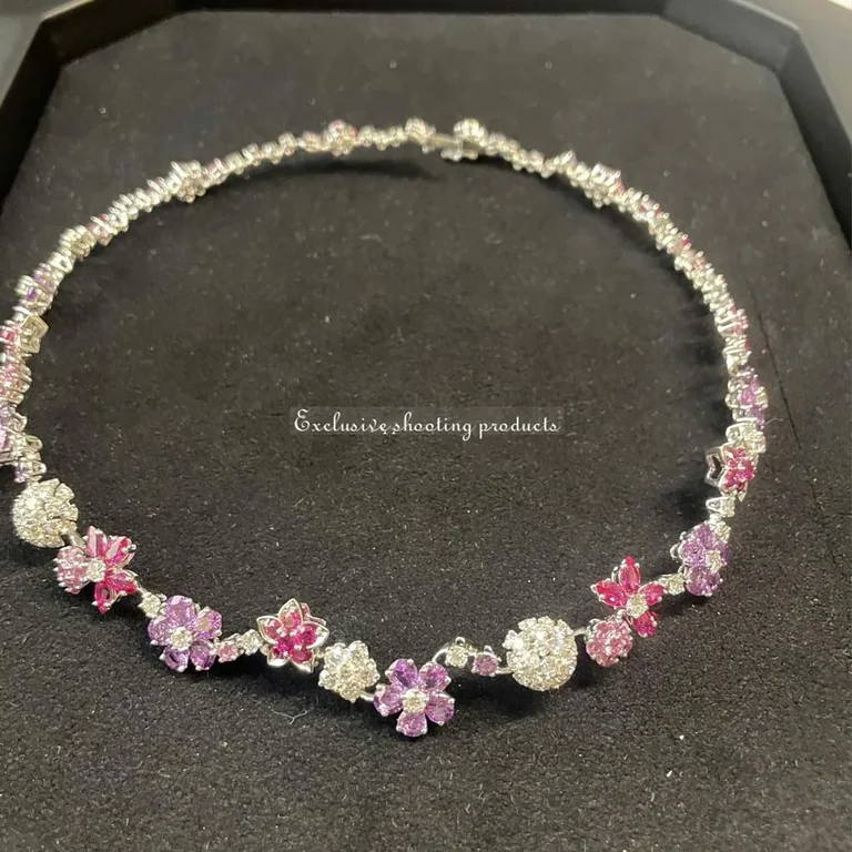 Van Cleef & Arpels Folie des Prés VCARP05F00 necklace White gold Diamond Sapphire VCARP05F00 5
