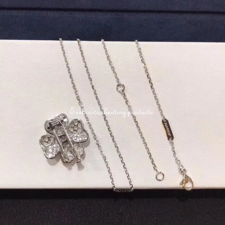 Van Cleef & Arpels VCARO64900 Cosmos medium model clip pendant White gold Diamond Necklace 3
