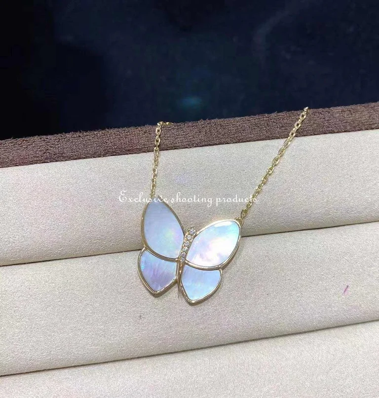 Van Cleef & Arpels VCARA63400 Butterfly Mother-of-pearl Pendant 2