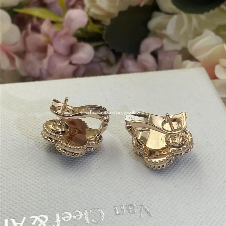 Van Cleef & Arpels VCARP2B100 Vintage Alhambra Limited Edition Earrings yellow gold onyx 3